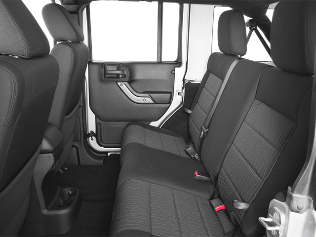 2014 Jeep Wrangler Unlimited 4WD 4dr Sahara