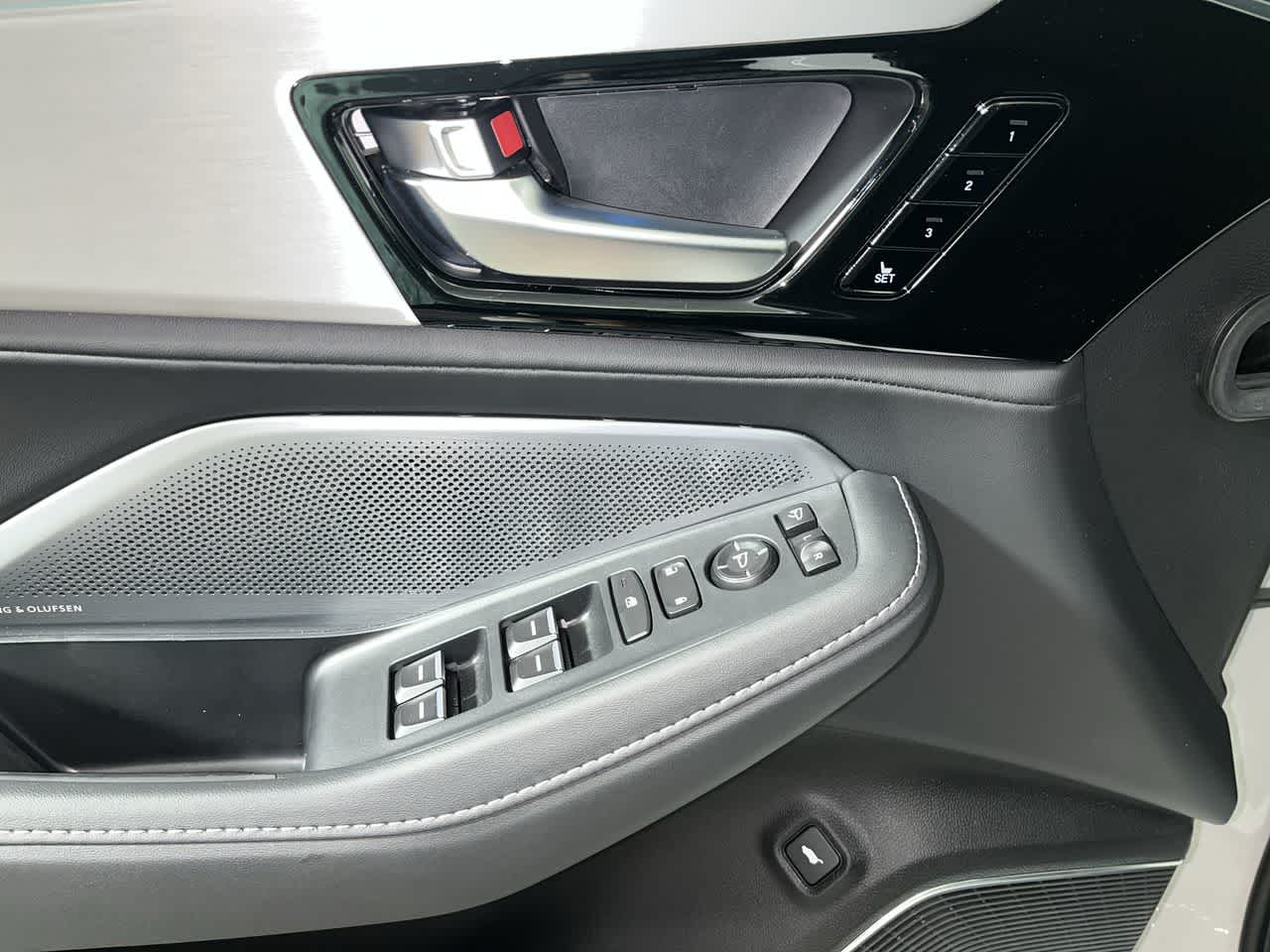 2026 Acura MDX w/Technology Package