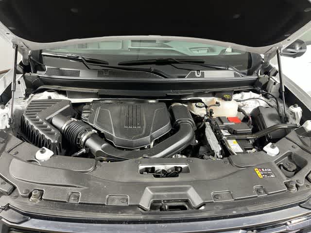 2025 GMC Acadia AWD AT4