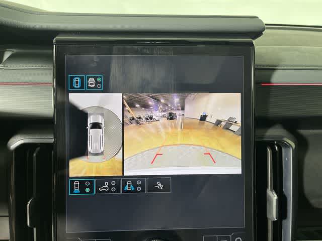 2025 GMC Acadia AWD AT4