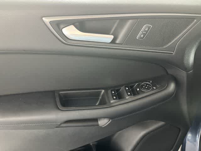 2018 Ford Edge SE