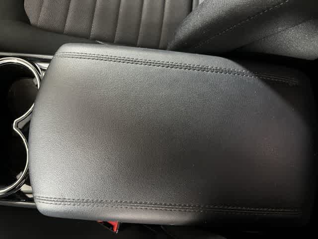 2018 Ford Edge SE