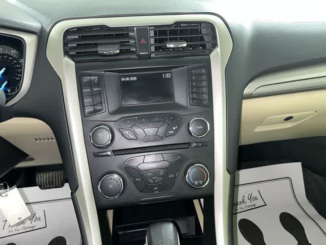2015 Ford Fusion SE