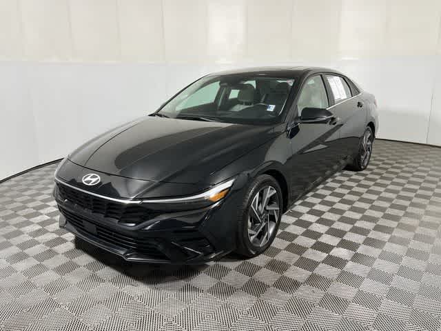 2024 Hyundai Elantra Limited