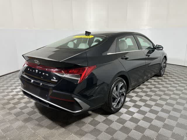 2024 Hyundai Elantra Limited