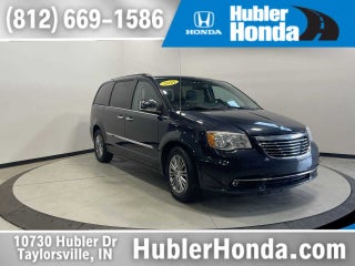 2014 Chrysler Town &amp; Country Touring-L