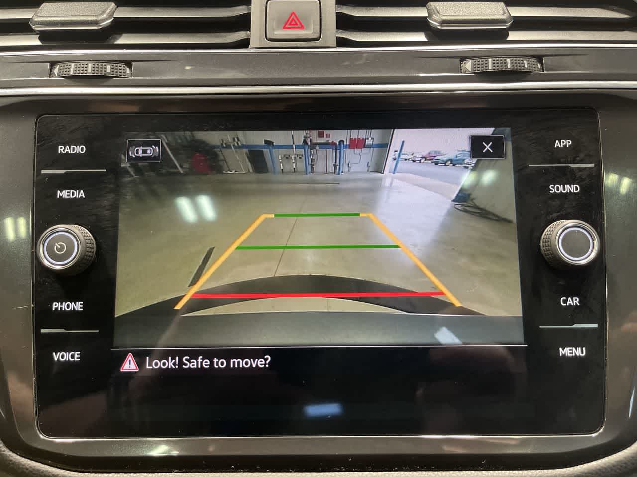 2023 Volkswagen Tiguan SE