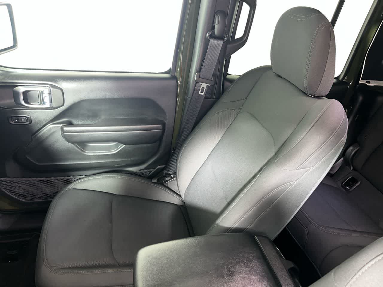 2021 Jeep Gladiator Sport S