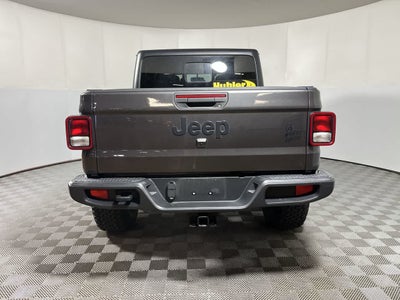 2022 Jeep Gladiator Willys