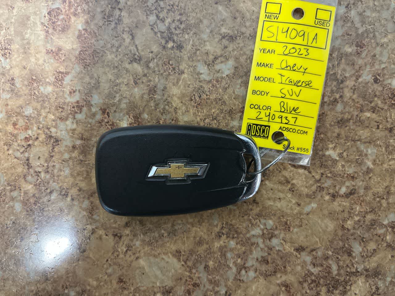 2023 Chevrolet Traverse LT Cloth
