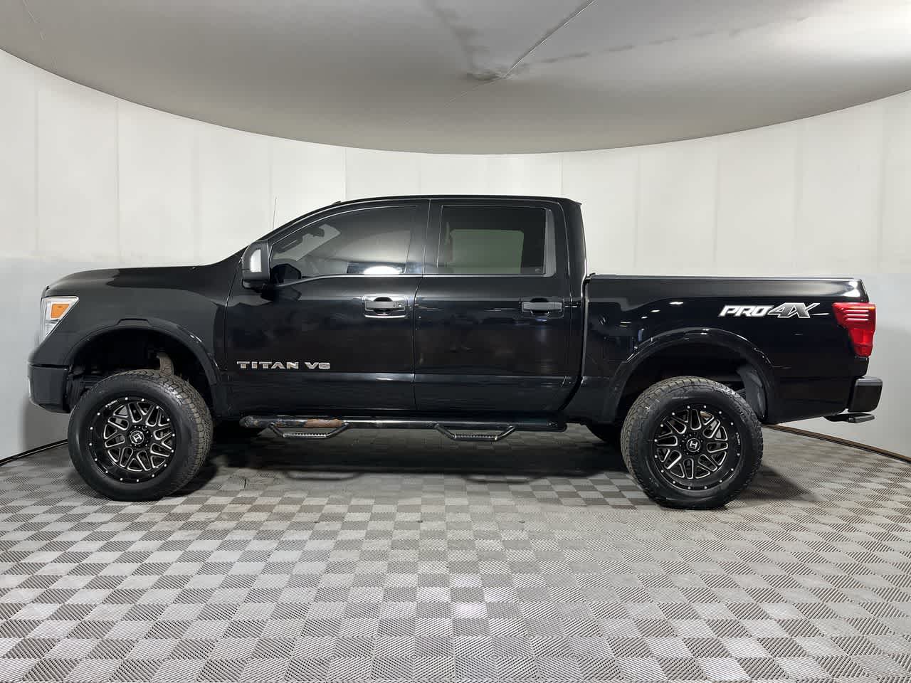 2018 Nissan Titan PRO-4X