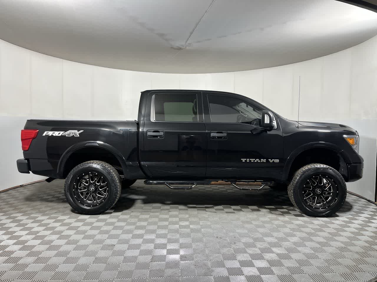 2018 Nissan Titan PRO-4X