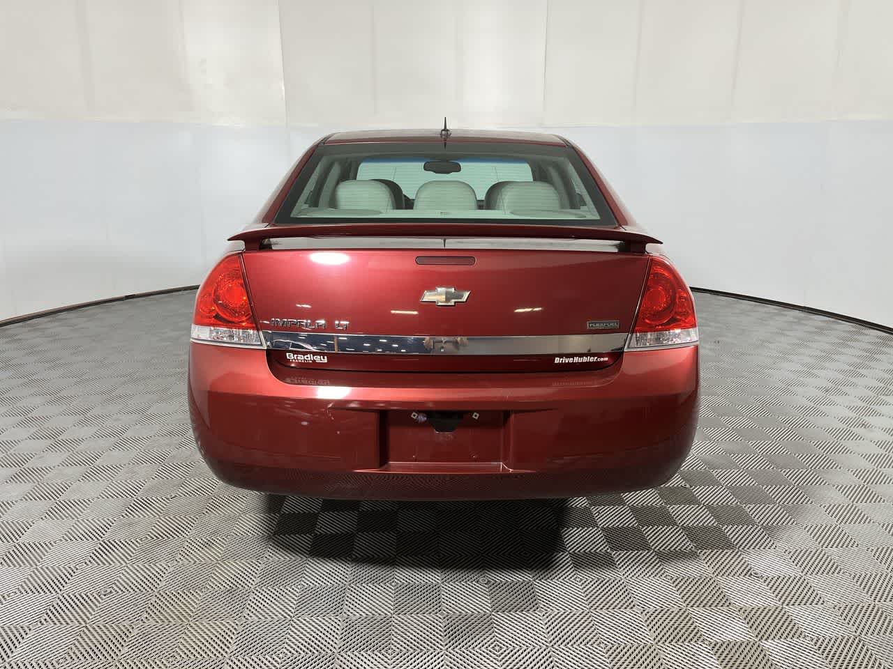 2011 Chevrolet Impala LT Retail
