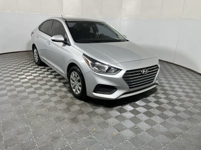 2020 Hyundai Accent SE