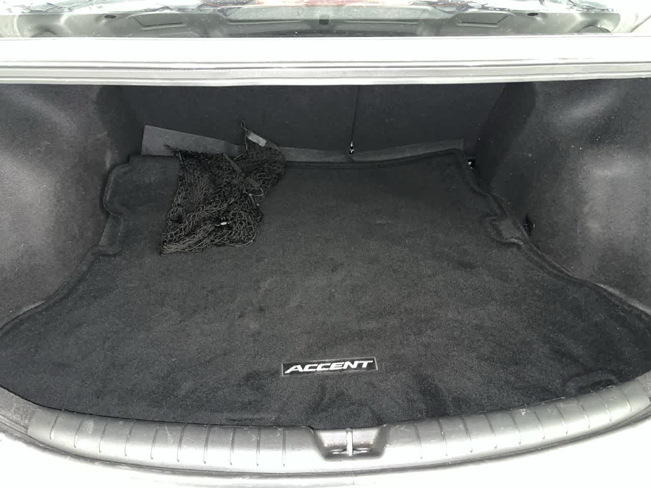 2020 Hyundai Accent SE