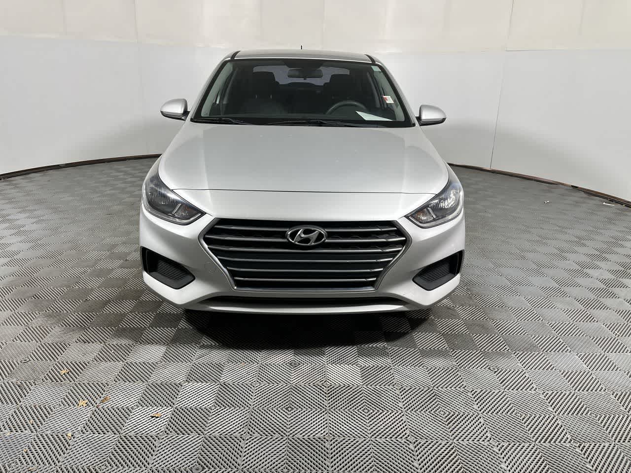 2020 Hyundai Accent SE