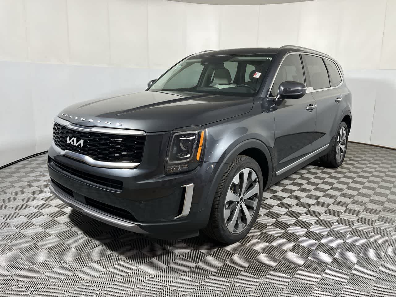 2022 Kia Telluride S