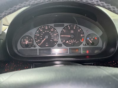 2005 BMW 3 Series 325i