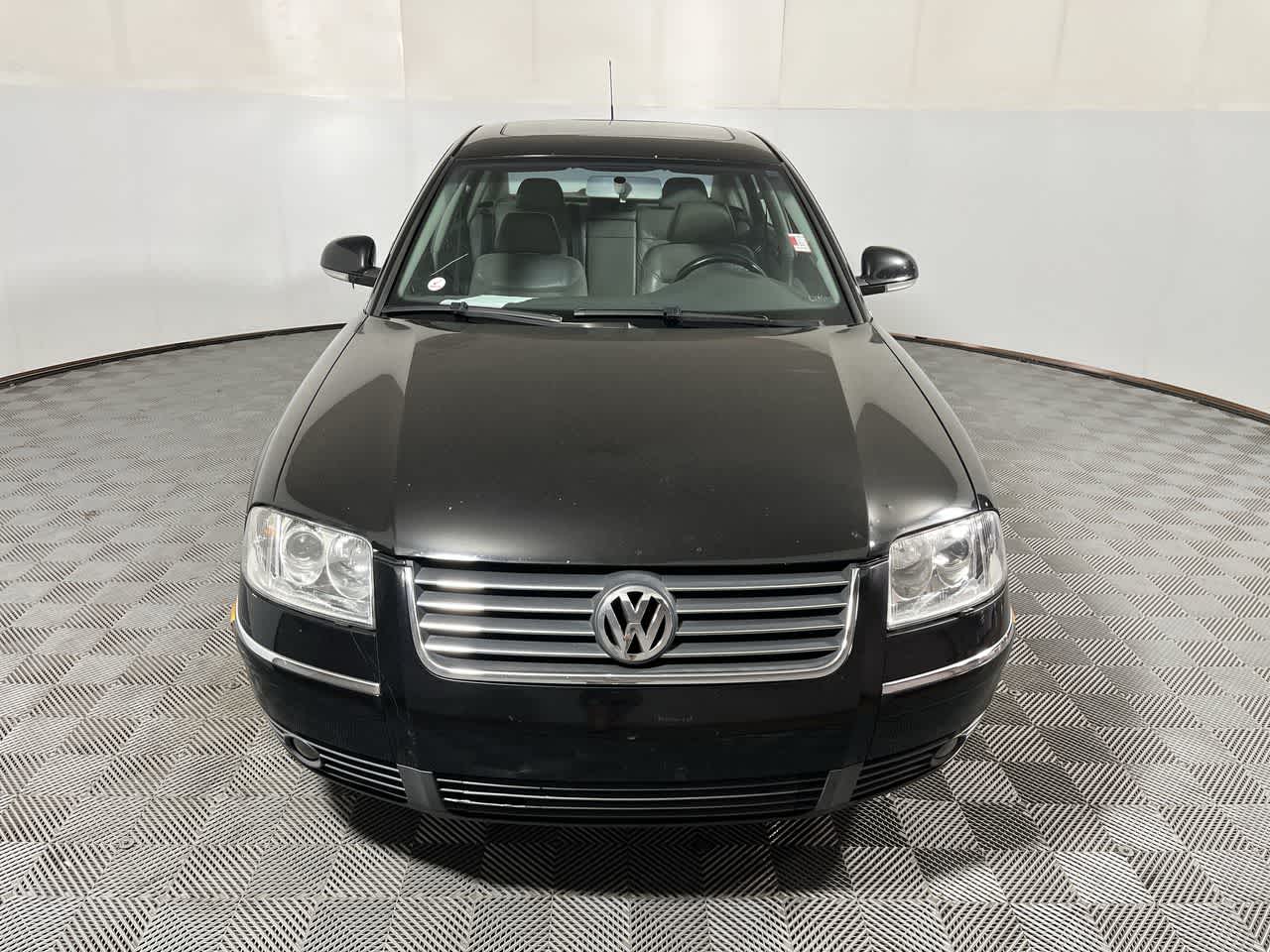 2004 Volkswagen Passat Sedan GLS