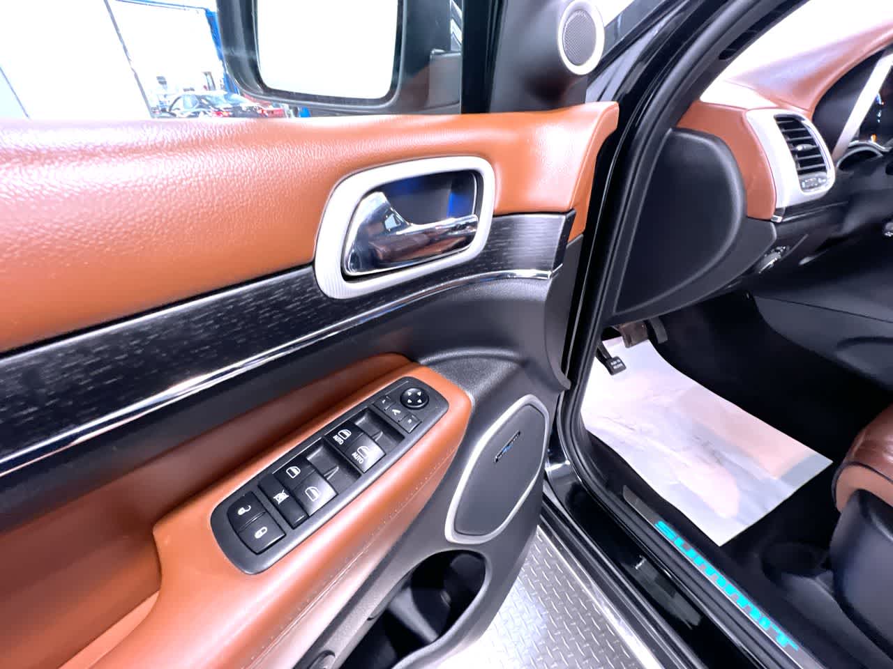 2019 Jeep Grand Cherokee Summit