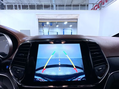 2019 Jeep Grand Cherokee Summit