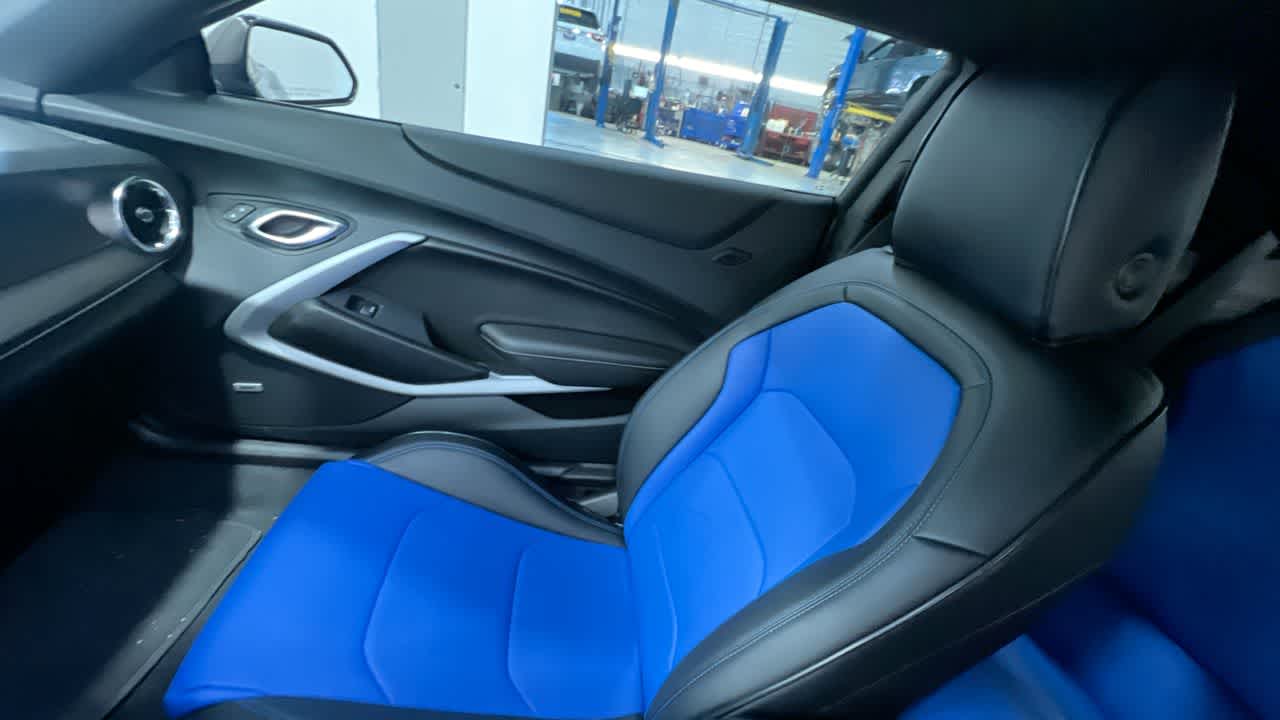 2023 Chevrolet Camaro LT1