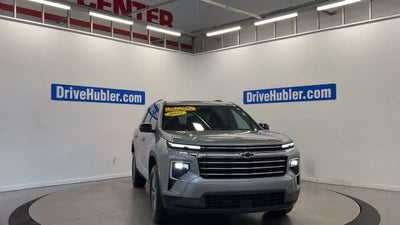 2025 Chevrolet Traverse LT