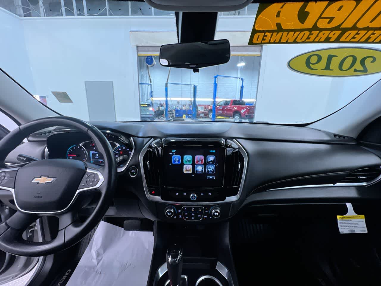 2019 Chevrolet Traverse LT Leather