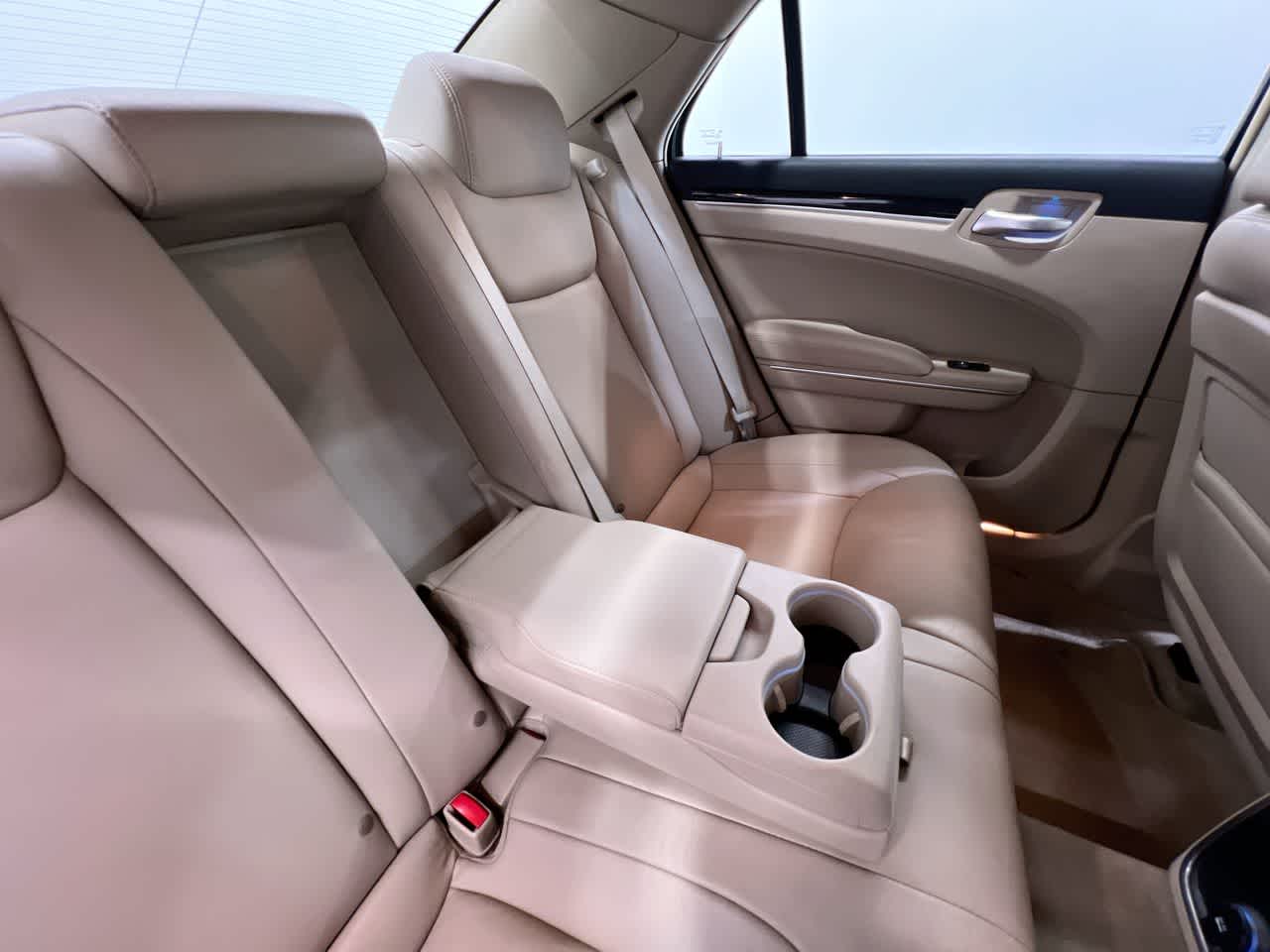 2013 Chrysler 300 Base