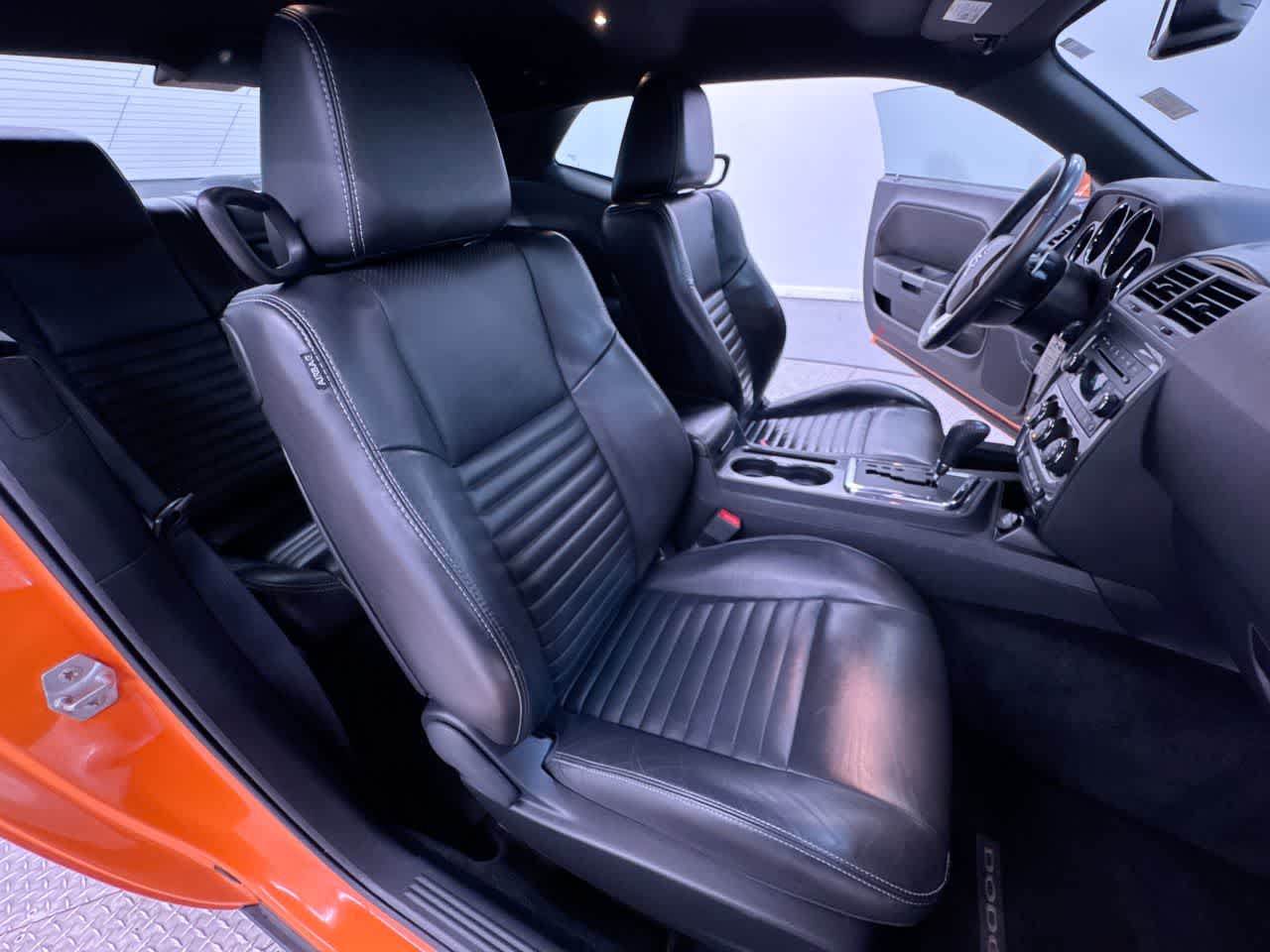 2014 Dodge Challenger SXT Plus