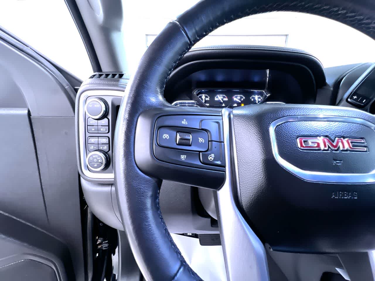 2022 GMC Sierra 1500 Limited Elevation