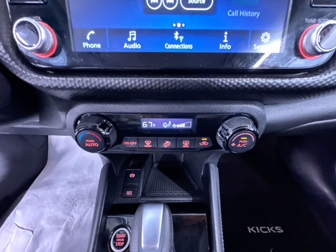 2021 Nissan Kicks SV