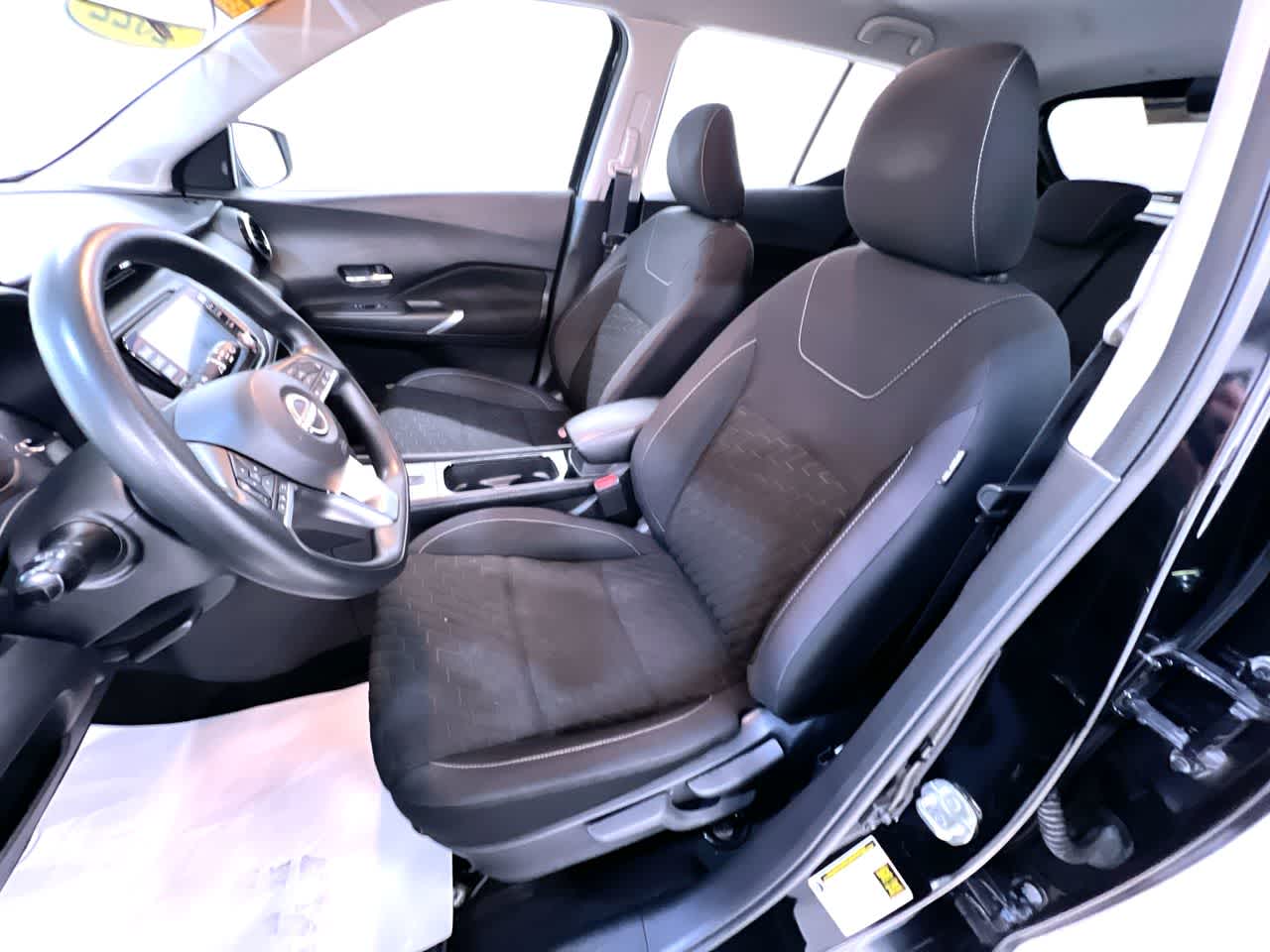 2022 Nissan Kicks SV