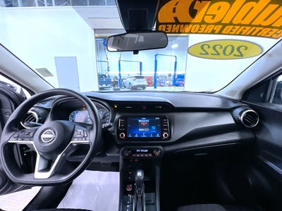 2022 Nissan Kicks SV