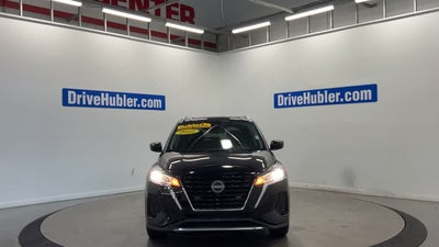 2022 Nissan Kicks SV