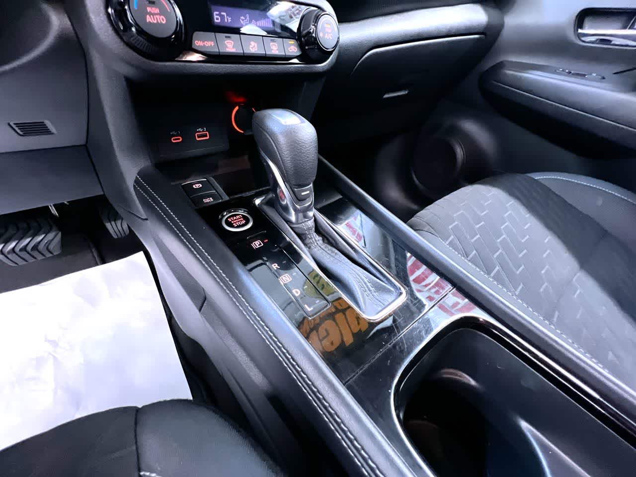 2022 Nissan Kicks SV
