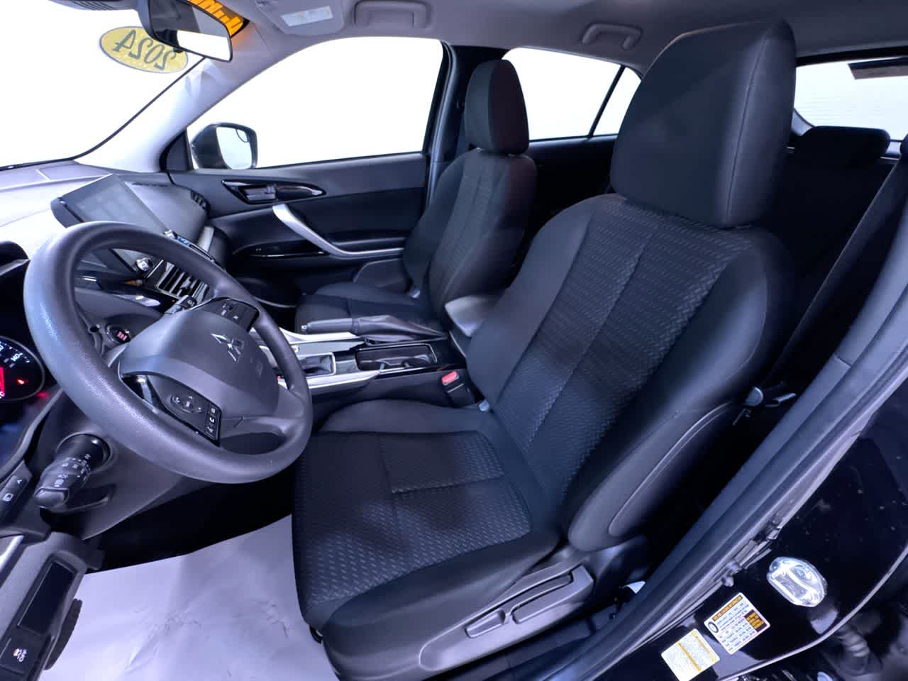2024 Mitsubishi Eclipse Cross LE