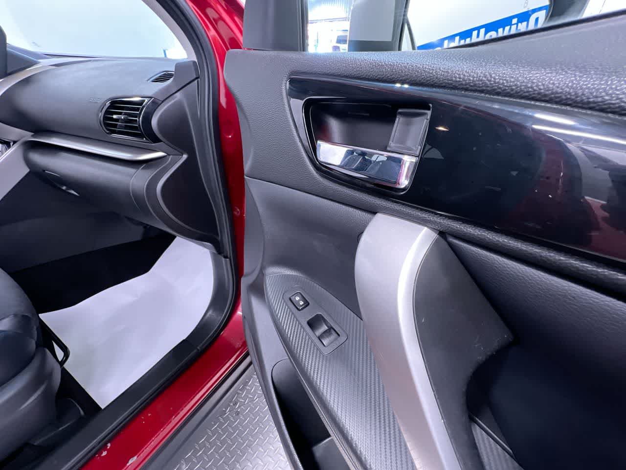 2023 Mitsubishi Eclipse Cross SE
