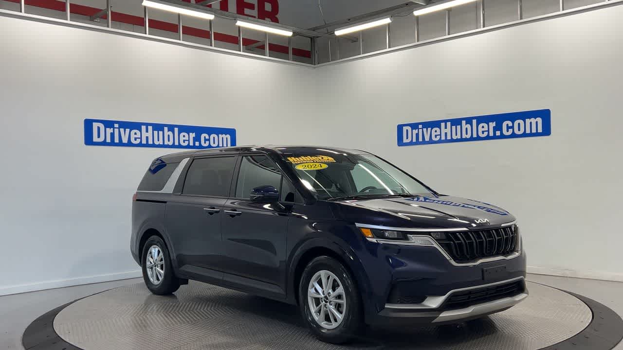 2024 Kia Carnival LX