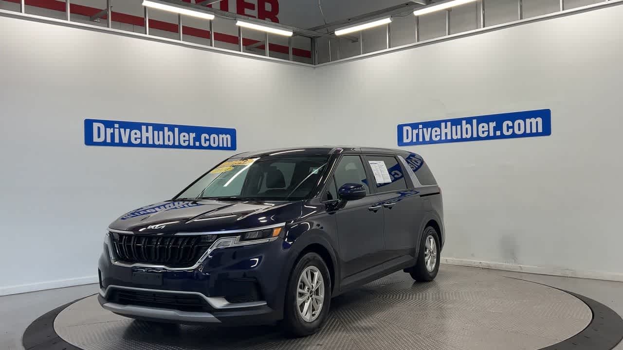 2024 Kia Carnival LX