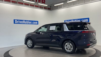 2024 Kia Carnival LX
