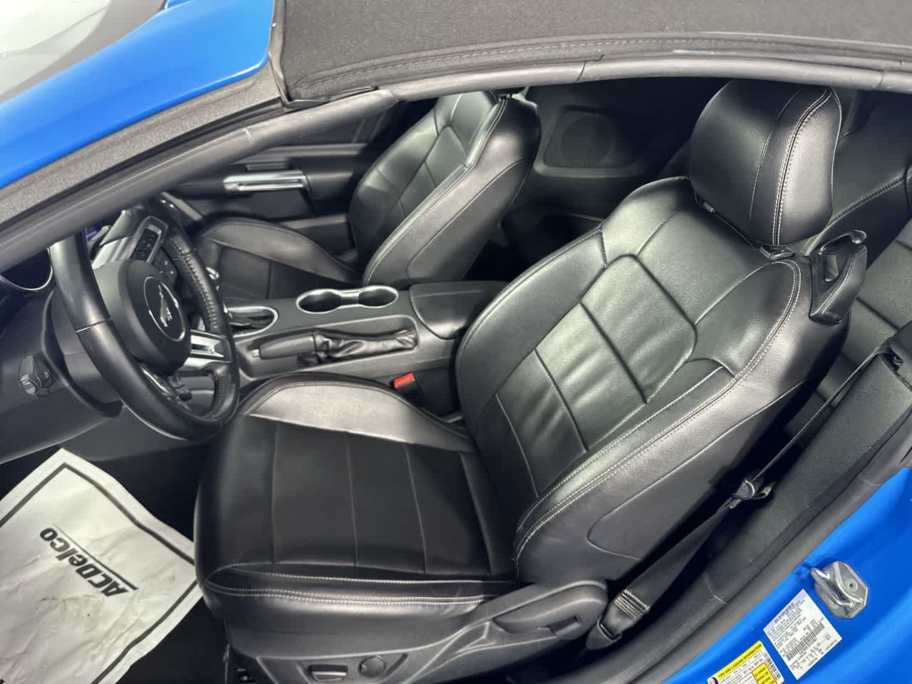 2022 Ford Mustang EcoBoost