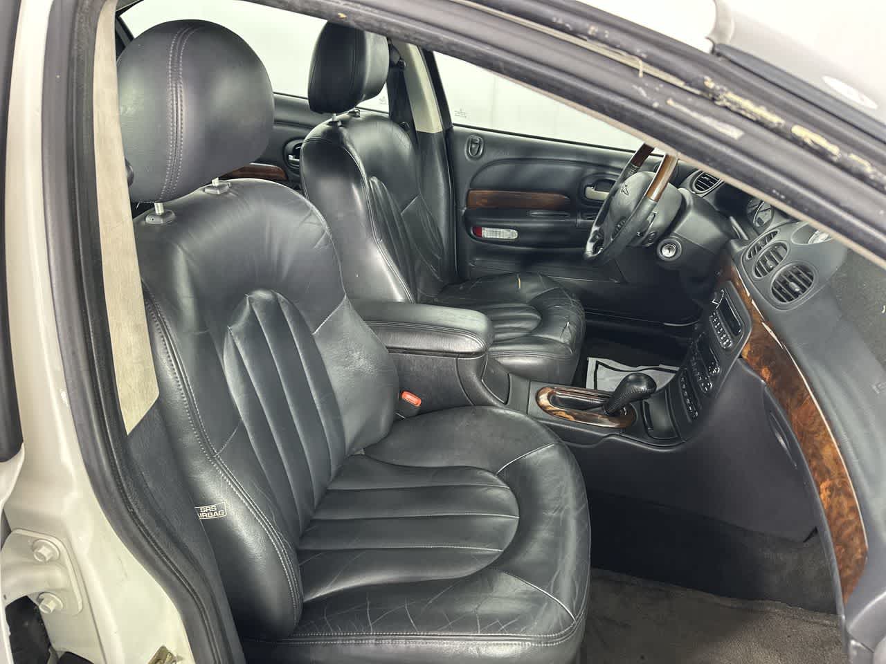 2002 Chrysler Concorde Limited