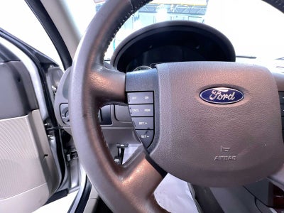2009 Ford Taurus SE