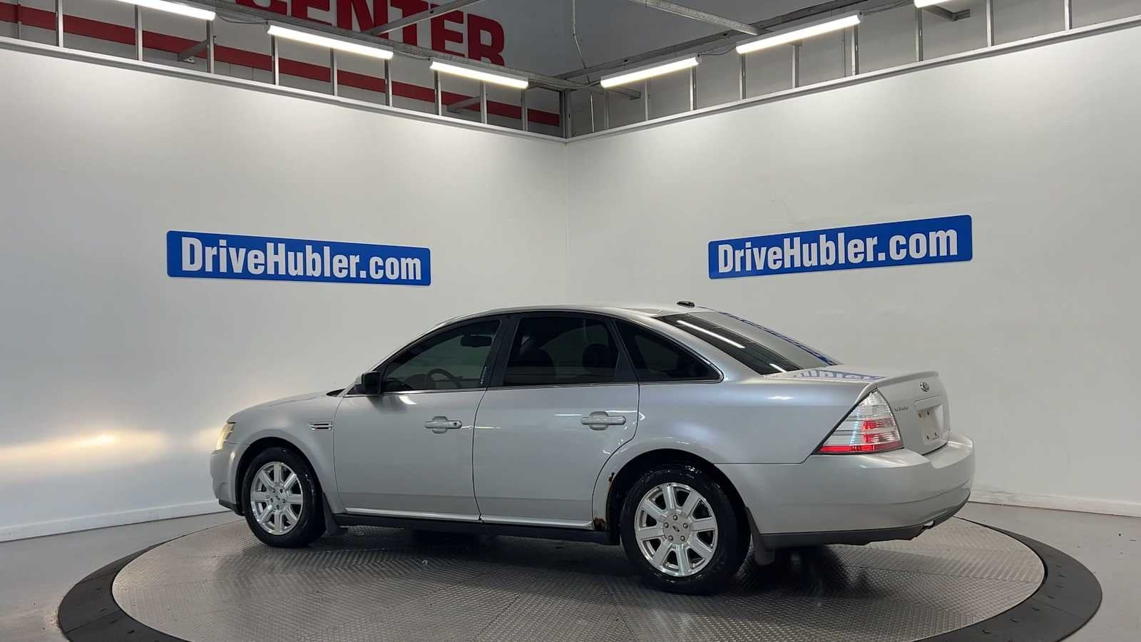 2009 Ford Taurus SE