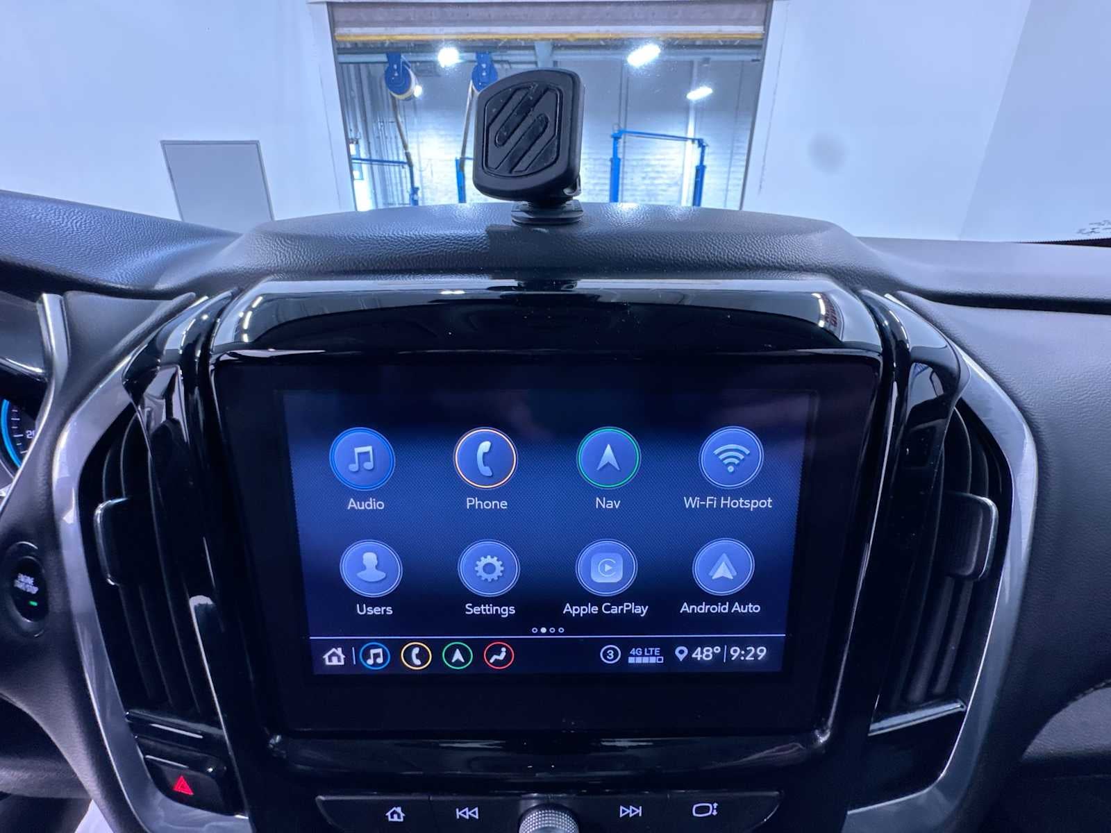 2020 Chevrolet Traverse RS