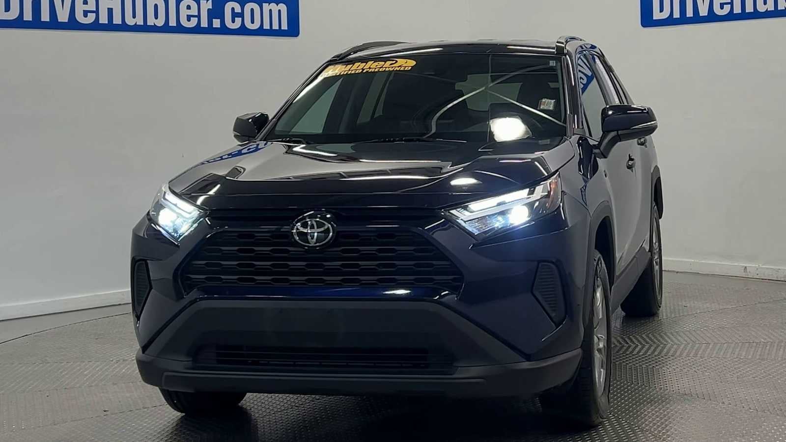 2025 Toyota RAV4 XLE