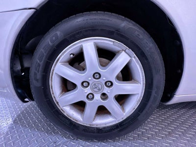 2000 Toyota Avalon XLS