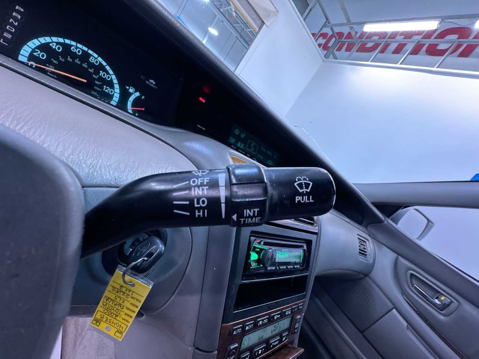 2000 Toyota Avalon XLS
