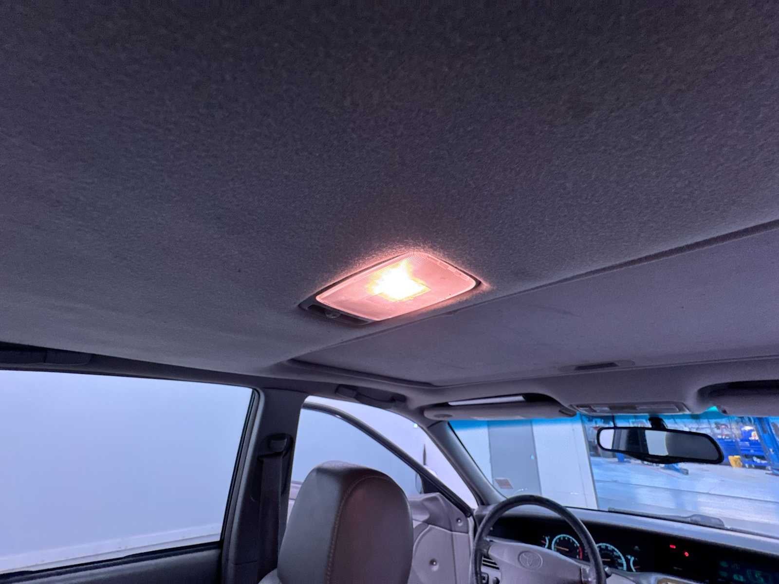 2000 Toyota Avalon XLS